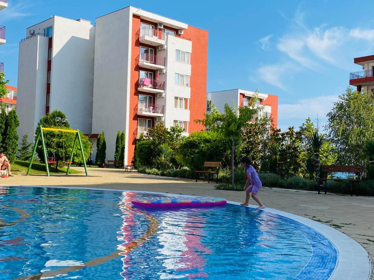 Apartment In Sveti Vlas Extérieur photo