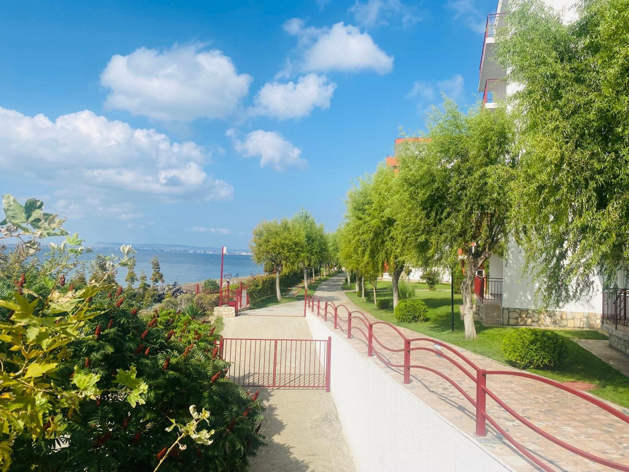 Apartment In Sveti Vlas Extérieur photo