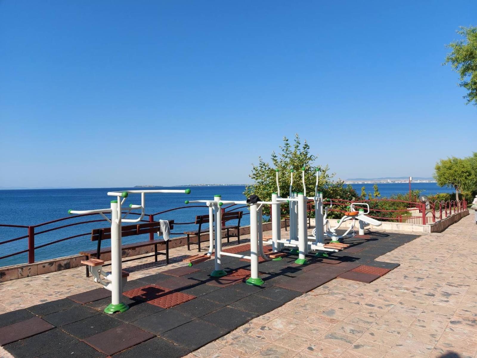 Apartment In Sveti Vlas Extérieur photo